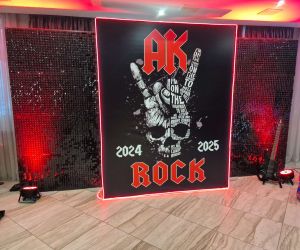 Пресс-волл для клуба байкеров